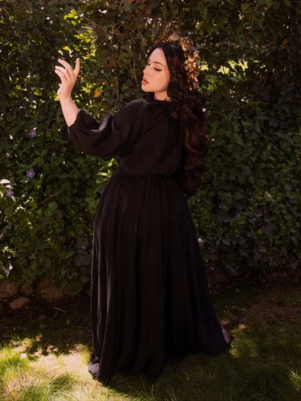 La Femme en Noir Coven Maxi Tunic Dress - Picture 6 of 16